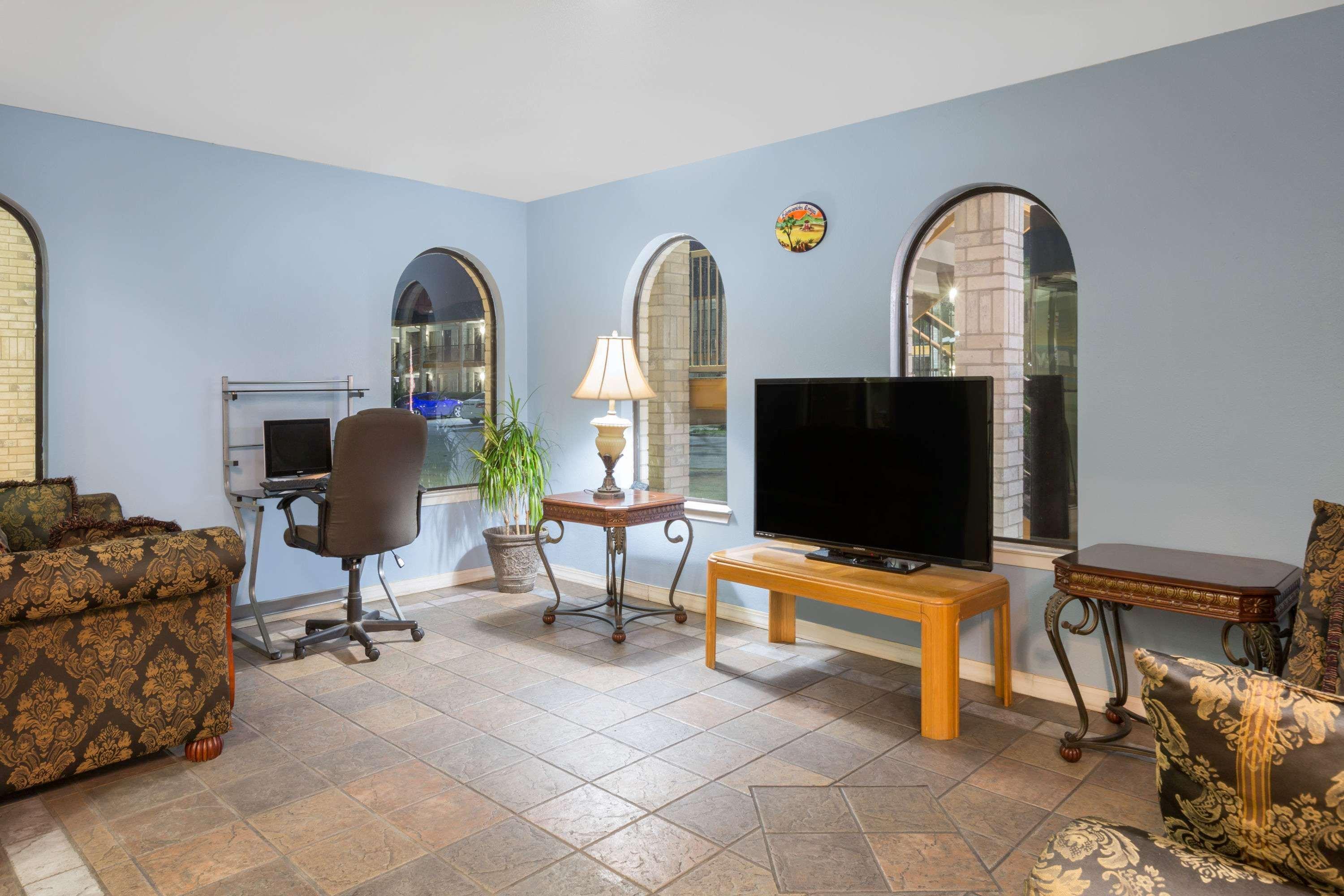 Days Inn Windcrest By Wyndham San Antonio Extérieur photo