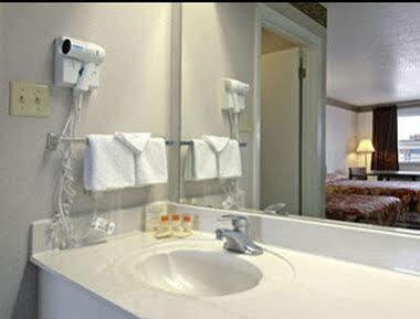 Days Inn Windcrest By Wyndham San Antonio Extérieur photo